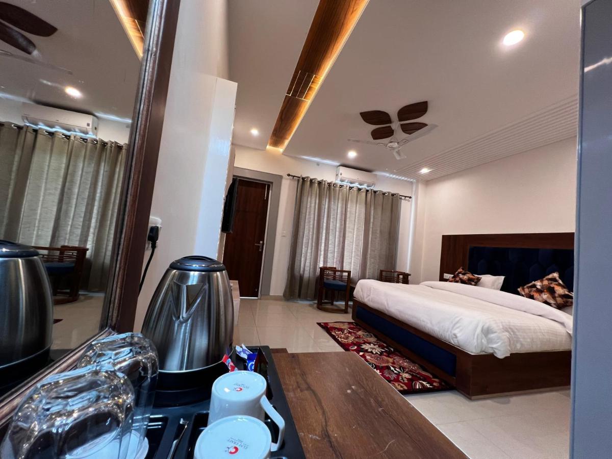 Hotel Himalayan Heritage Sarahan Exterior photo